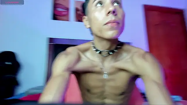 ThiagoSexy005 online show from May 2026 12:41:02 AM