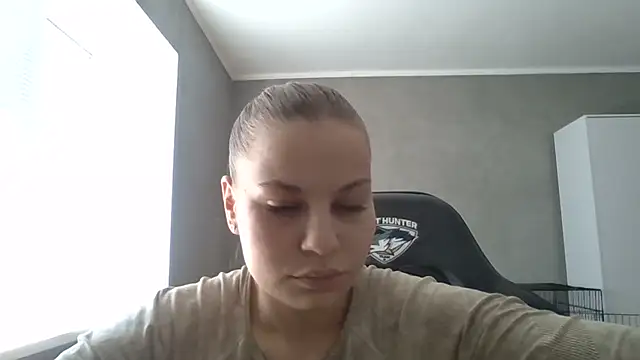  Linsyy ee  online show from June 2026 08:42:01 AM