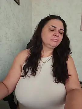 -CUTE-EVVIL- online show from July 2026 06:07:01 AM