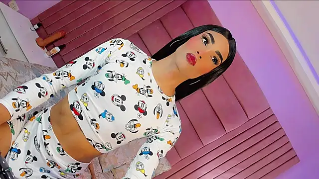 Darianavelazquez online show from June 2026 04:39:01 AM