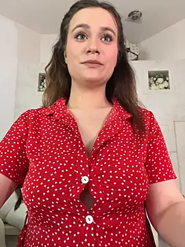 Snapshot of BabeLeyla chatting on June 2026 06:25:01 AM BabeLeyla online show from June 2026 06:25:01 AM