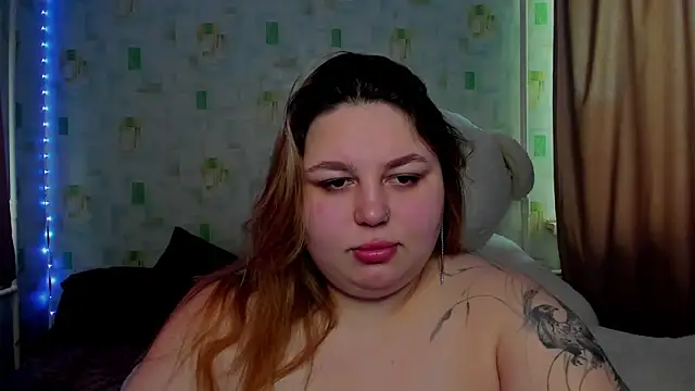 Snapshot of LillyHaigh chatting on May 2026 12:35:02 PM LillyHaigh online show from May 2026 12:35:02 PM