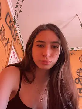 Laurie Corny online show from April 2026 11:59:02 AM