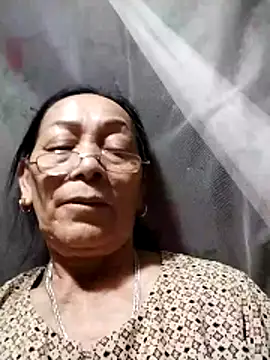 Snapshot of mouth22 chatting on May 2026 12:54:02 PM mouth22 online show from May 2026 12:54:02 PM