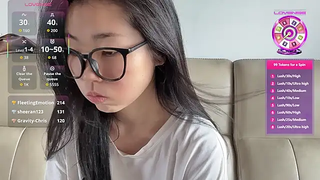 Snapshot of XIAOnaimao-001 chatting on June 2026 02:24:02 AM XIAOnaimao-001 online show from June 2026 02:24:02 AM