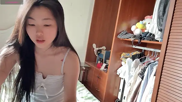 Snapshot of XIAOnaimao-001 chatting on July 2026 03:25:02 AM XIAOnaimao-001 online show from July 2026 03:25:02 AM