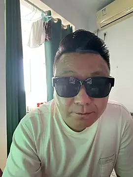 Snapshot of langzi-888 chatting on May 2026 06:43:01 AM langzi-888 online show from May 2026 06:43:01 AM