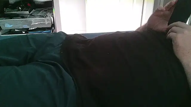 Snapshot of horny-bear89 chatting on May 2026 09:10:02 PM horny-bear89 online show from May 2026 09:10:02 PM