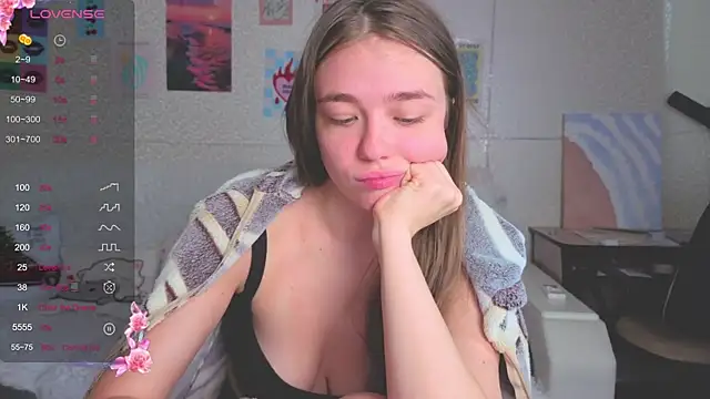 Snapshot of miss_sweetbb chatting on June 2026 10:57:02 AM miss sweetbb online show from June 2026 10:57:02 AM