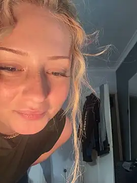 Sofianoon online show from May 2026 04:26:01 PM