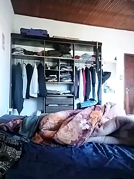 Serranosc online show from April 2026 07:09:01 PM