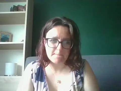 sensual paris online show from June 2026 05:20:01 AM