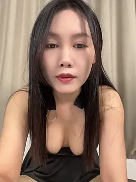 Snapshot of saozi2026 chatting on June 2026 07:03:02 AM saozi2026 online show from June 2026 07:03:02 AM