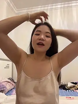 xiaochengzi505 online show from April 2026 10:49:02 PM