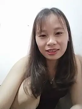 Snapshot of -Natina- chatting on May 2026 02:09:02 AM -Natina- online show from May 2026 02:09:02 AM