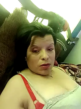 Samantha Kieran online show from April 2026 08:57:02 PM