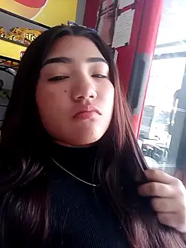 Francis bella online show from April 2026 05:22:02 PM