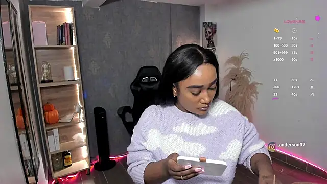 alessia anderson online show from October 2025 10:06:02 PM