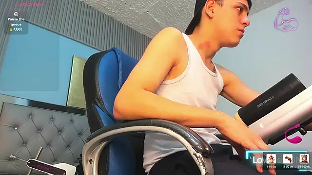 Snapshot of Ethanx18_ chatting on June 2026 02:58:02 AM Ethanx18 online show from June 2026 02:58:02 AM
