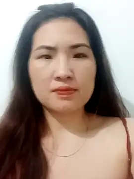 Snapshot of Kee2000 chatting on April 2026 02:54:01 PM Kee2000 online show from April 2026 02:54:01 PM
