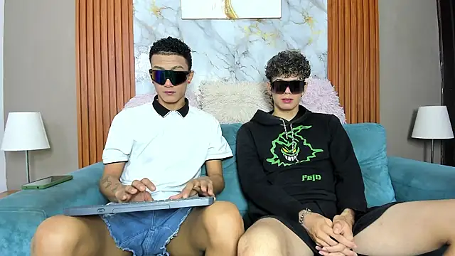 KING BOYS2026 online show from May 2026 01:33:01 AM