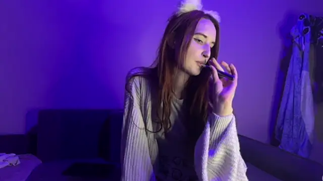 evaroxx online show from May 2026 10:25:02 PM
