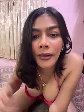 Mayra xx online show from May 2026 06:35:01 PM