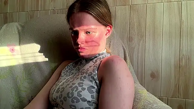 Snapshot of Malinwitch chatting on June 2026 03:24:02 PM Malinwitch online show from June 2026 03:24:02 PM