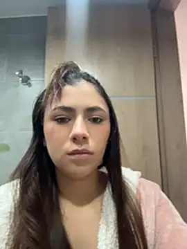 EmilyCxx online show from June 2026 12:04:01 AM
