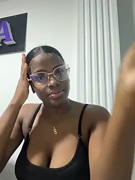 Nira rousse online show from May 2026 05:37:01 AM