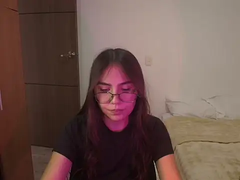 Snapshot of abbyyandmaxx chatting on May 2026 05:29:01 PM abbyyandmaxx online show from May 2026 05:29:01 PM