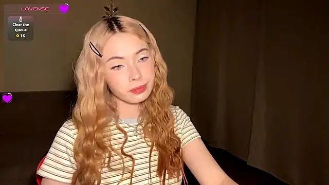 JacquiKelder online show from May 2026 04:04:02 PM