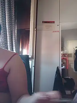 Snapshot of LittleMairy chatting on June 2026 01:02:02 PM LittleMairy online show from June 2026 01:02:02 PM