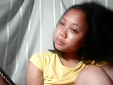 Snapshot of Yours_AsianPinayGirl18 chatting on June 2026 09:35:01 PM Yours AsianPinayGirl18 online show from June 2026 09:35:01 PM