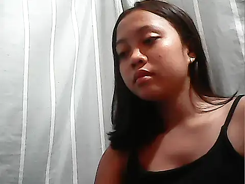 Yours AsianPinayGirl18 online show from June 2026 12:27:01 AM