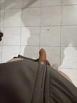 bochiloco2 online show from April 2026 11:22:02 PM