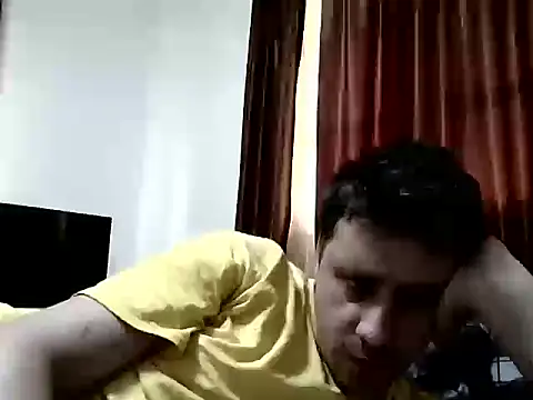Teen18boyy online show from May 2026 01:52:02 PM