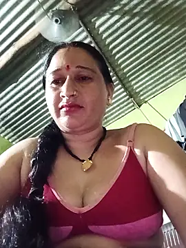 Snapshot of Haliya8 chatting on May 2026 04:48:02 PM Haliya8 online show from May 2026 04:48:02 PM