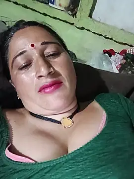 Snapshot of Haliya8 chatting on May 2026 04:37:01 PM Haliya8 online show from May 2026 04:37:01 PM