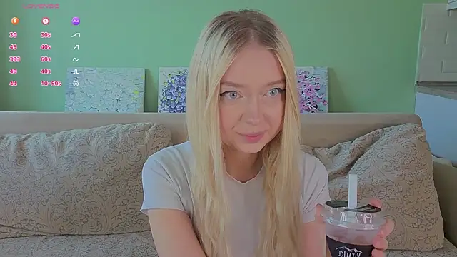 Chanelbayerr online show from May 2026 05:23:02 AM
