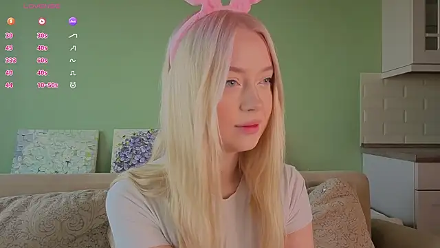 Chanelbayerr online show from May 2026 03:24:02 AM