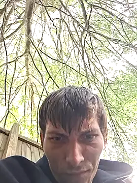 SeasonedWhiteBoy98 online show from April 2026 10:25:02 PM