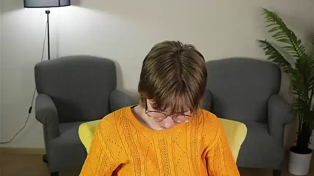 AlexaBrickell online show from April 2026 02:12:02 PM