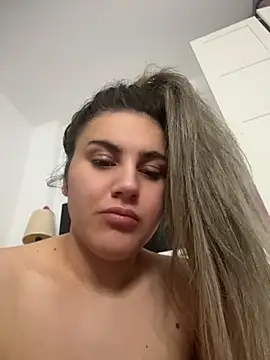 Snapshot of SensualQueenX chatting on May 2026 10:06:02 PM SensualQueenX online show from May 2026 10:06:02 PM