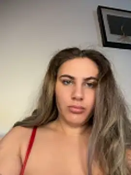 Snapshot of SensualQueenX chatting on May 2026 09:39:02 AM SensualQueenX online show from May 2026 09:39:02 AM