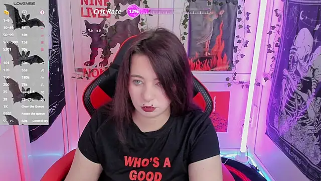 Snapshot of PurpleRune chatting on May 2026 01:08:01 PM PurpleRune online show from May 2026 01:08:01 PM