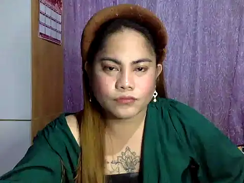 Snapshot of Lucy69-S chatting on May 2026 02:58:01 PM Lucy69-S online show from May 2026 02:58:01 PM