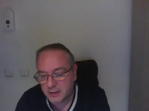 GeorgeCarlo online show from April 2026 06:25:01 PM