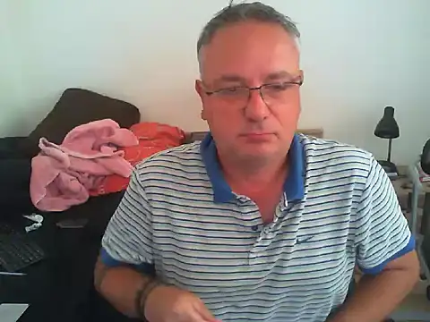 GeorgeCarlo online show from June 2026 05:44:01 AM