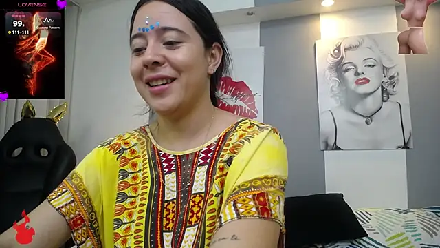 Snapshot of _tamara_priya_ chatting on June 2026 11:37:01 AM tamara priya online show from June 2026 11:37:01 AM
